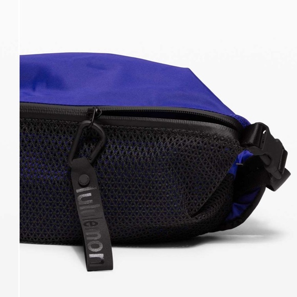 RARE Lululemon All Hours Belt Bag SeaWheeze Lazurite /‎ Black NWT - Picture 5 of 11